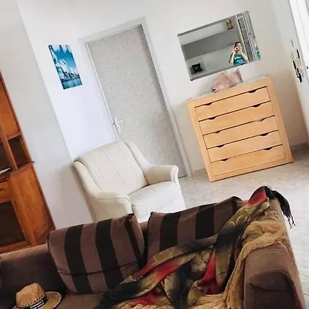Relax House *