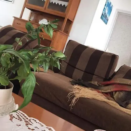 Relax House